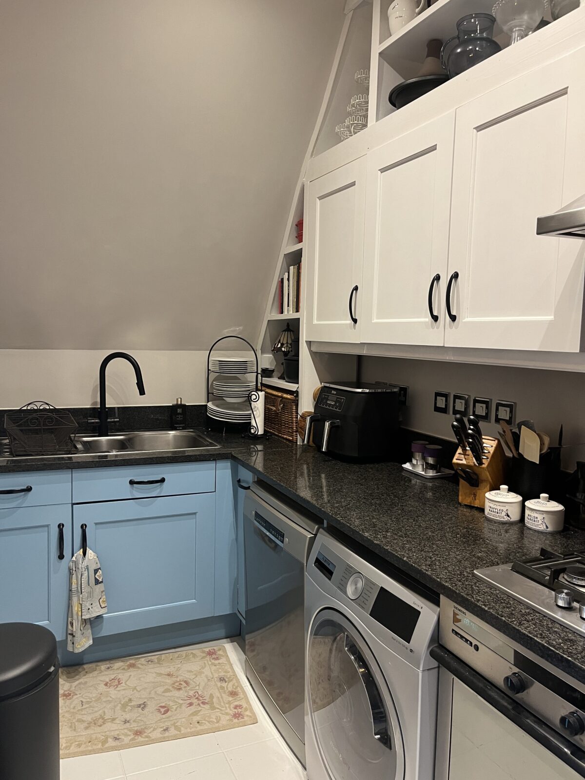 A Kitchen Mini-Renovation: The Final Reveal