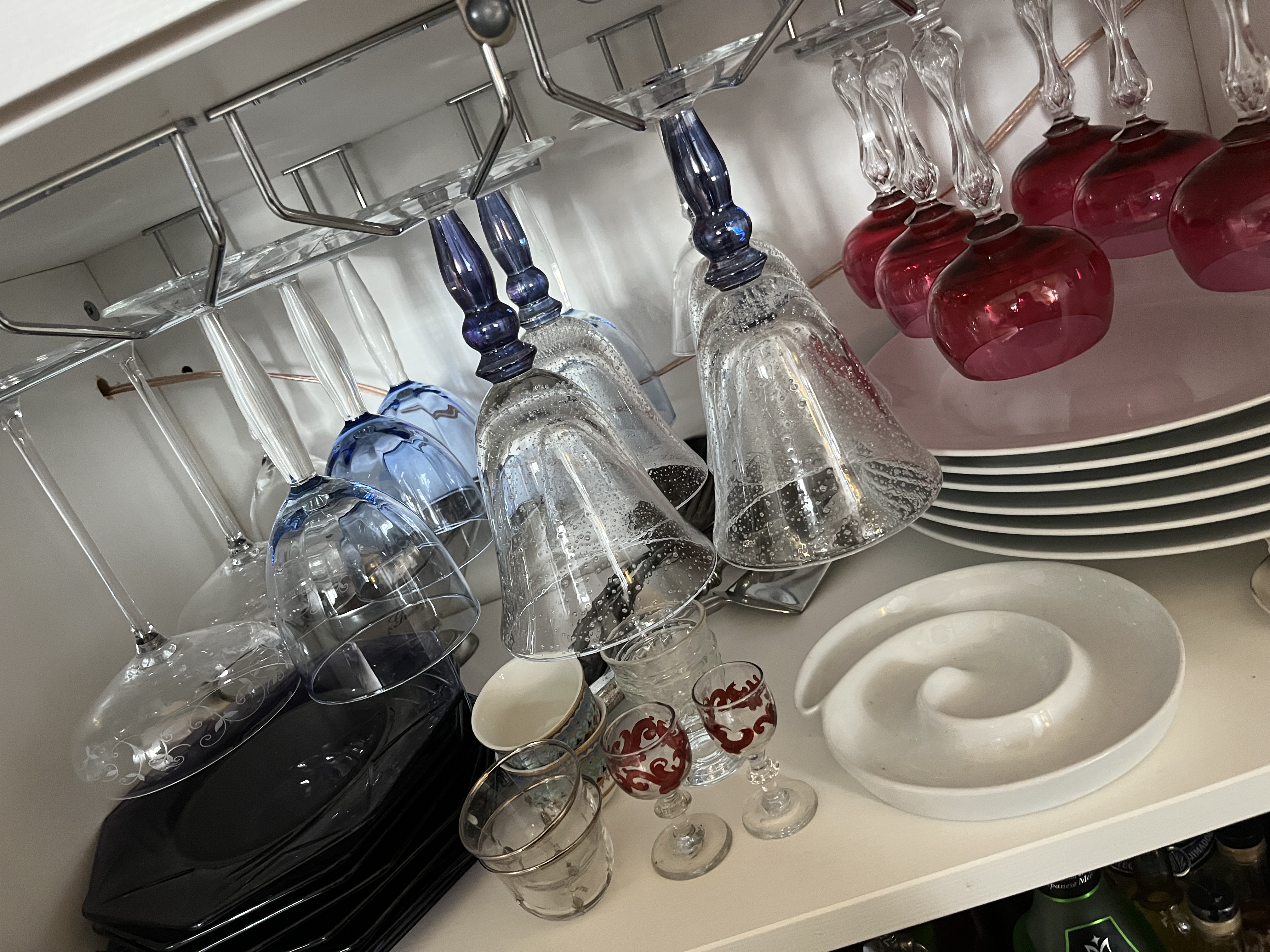 glassware organisation